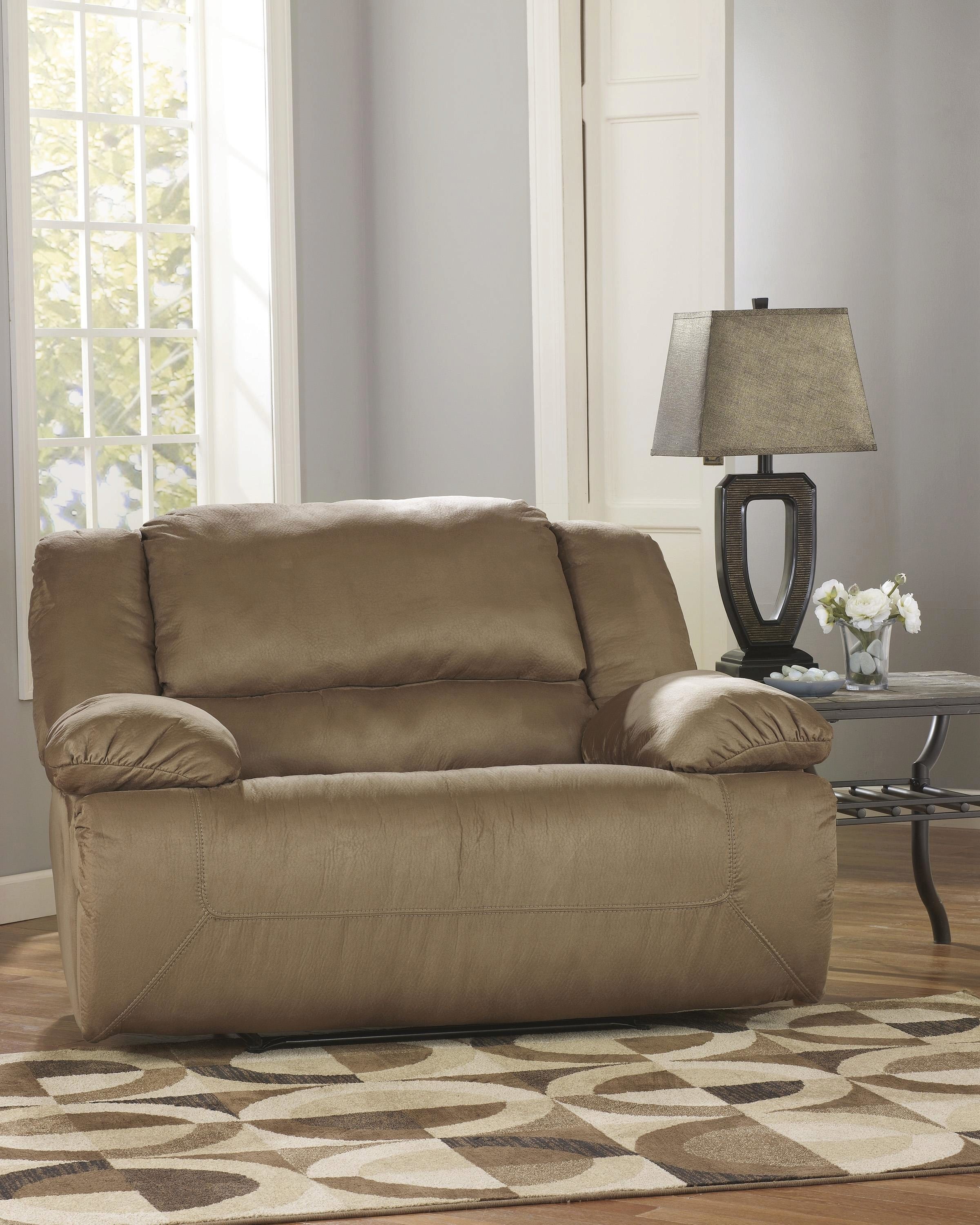 Hogan Mocha Zero Wall Recliner with Wide Seat Box