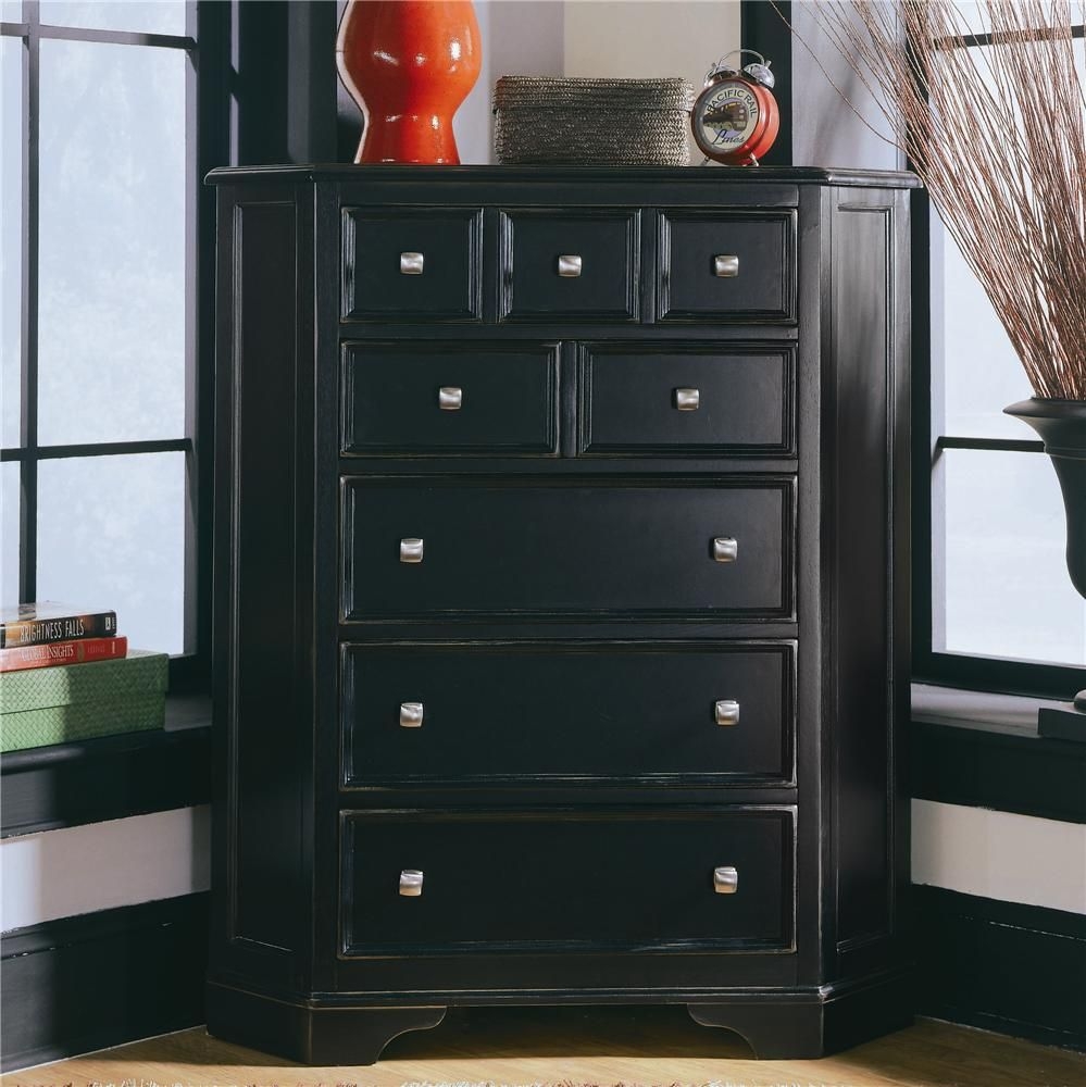 Corner Chest