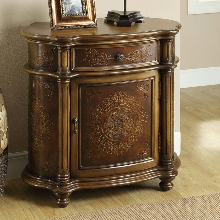 Monarch Specialties Traditional 1-Drawer Bombay Cabinet, Light Brown