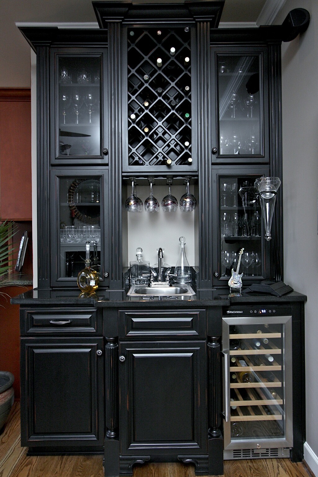 Wine cooler bar cabinet