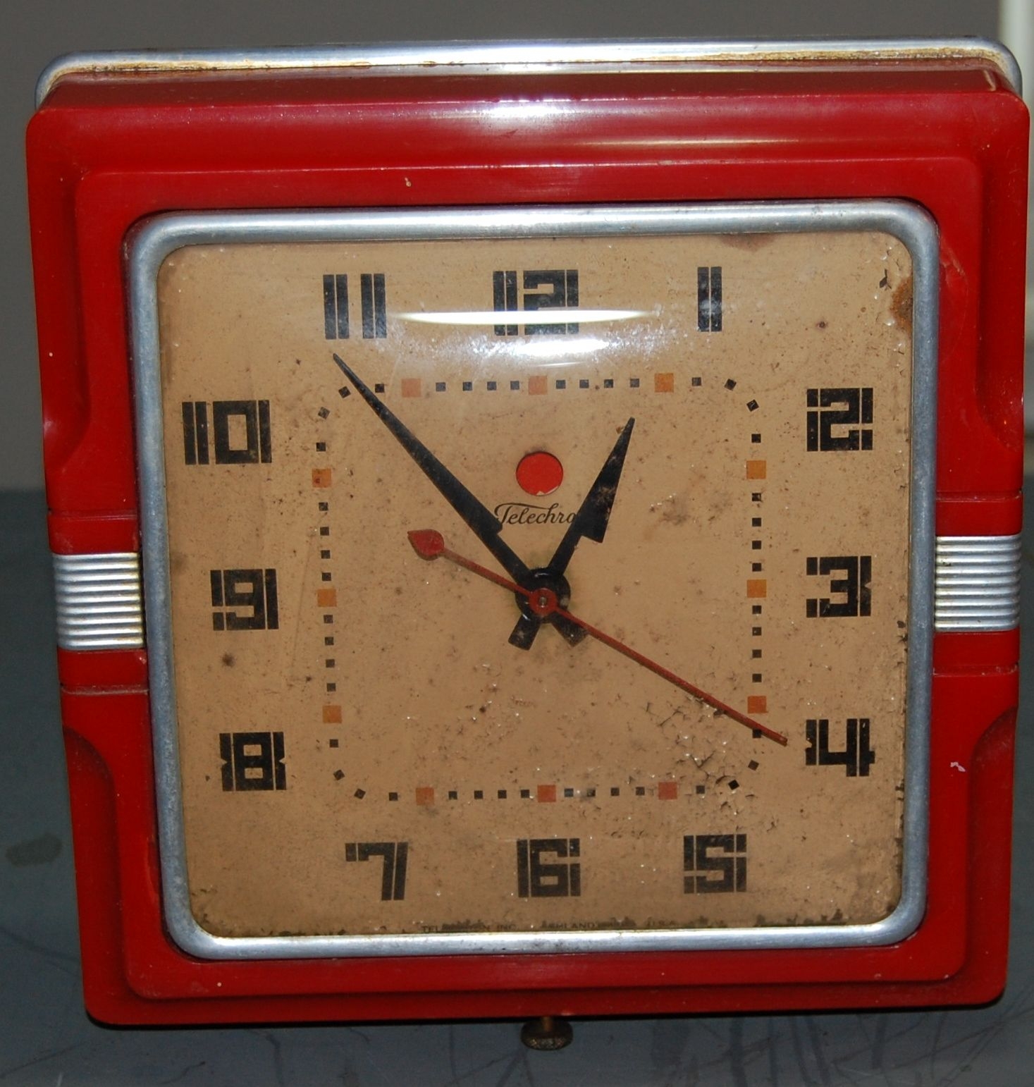 Art deco wall clock 5