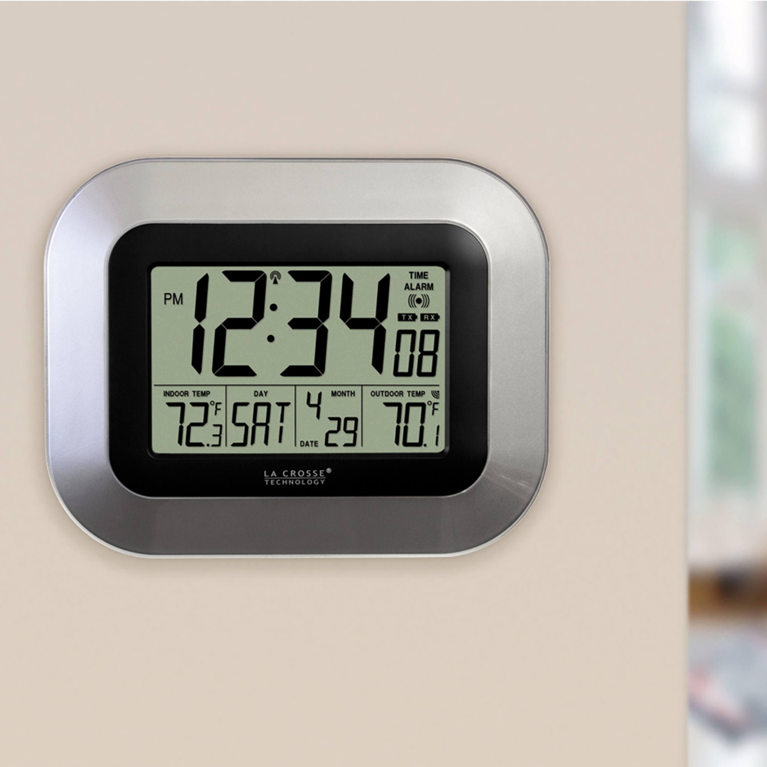 Digital wall clock 11