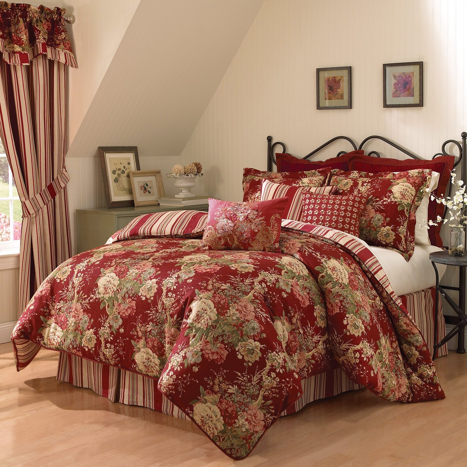 Waverly Ballad Bouquet Sham, Euro