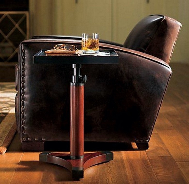 Cigar chair 2