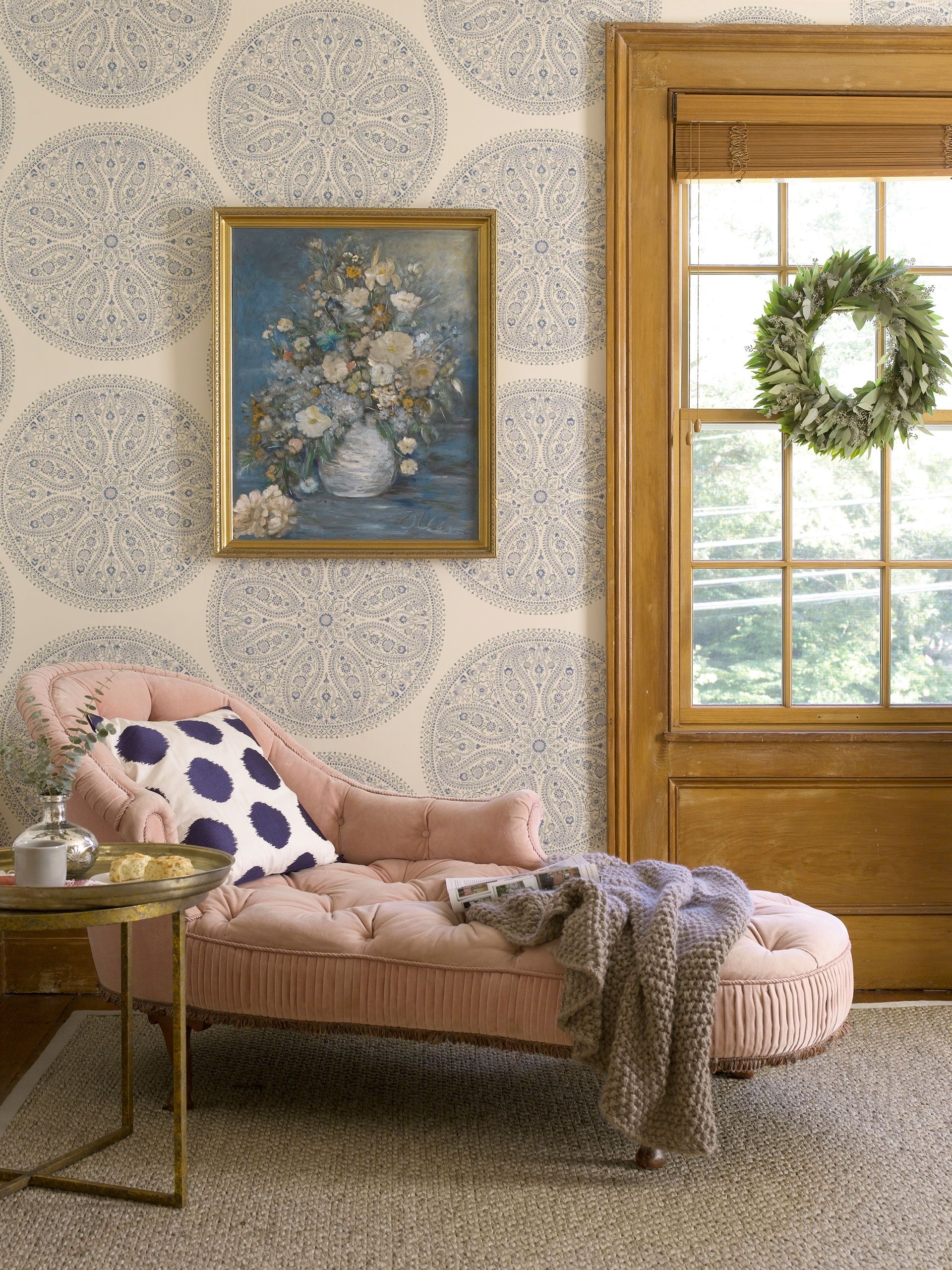 Tufted chaise lounge chair 1