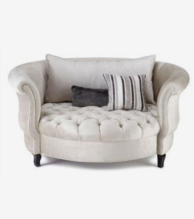 Tufted chesterfield chair 2