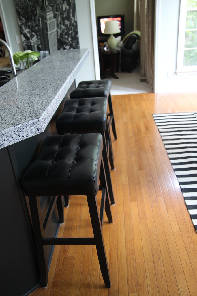 Brown stools 4