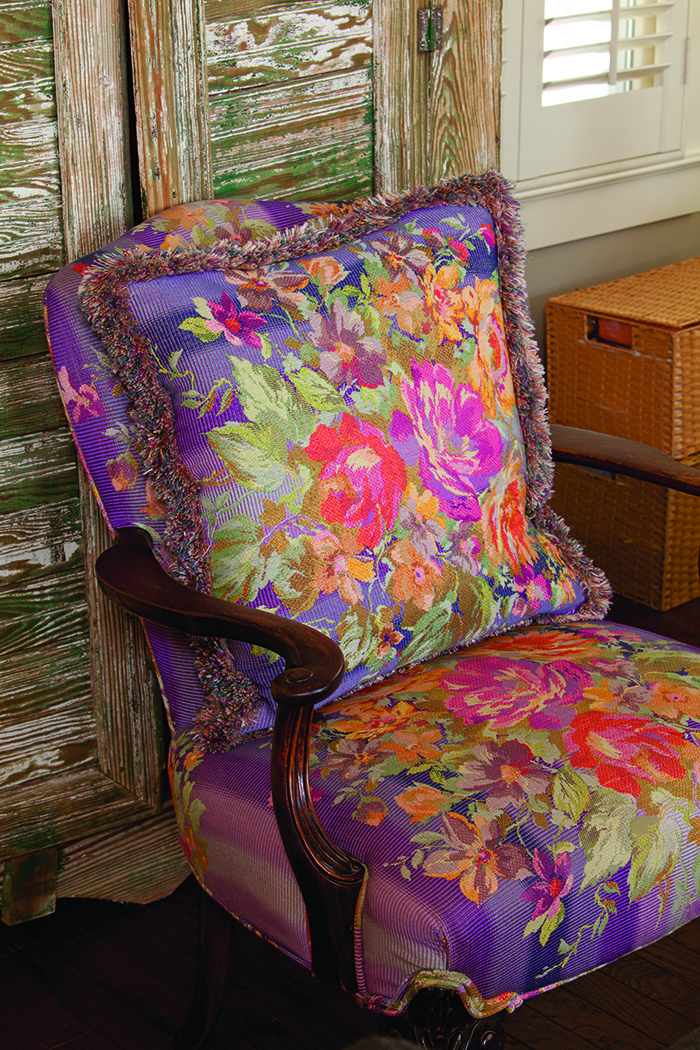 Cottage colors bold colors and soft pastels can add style