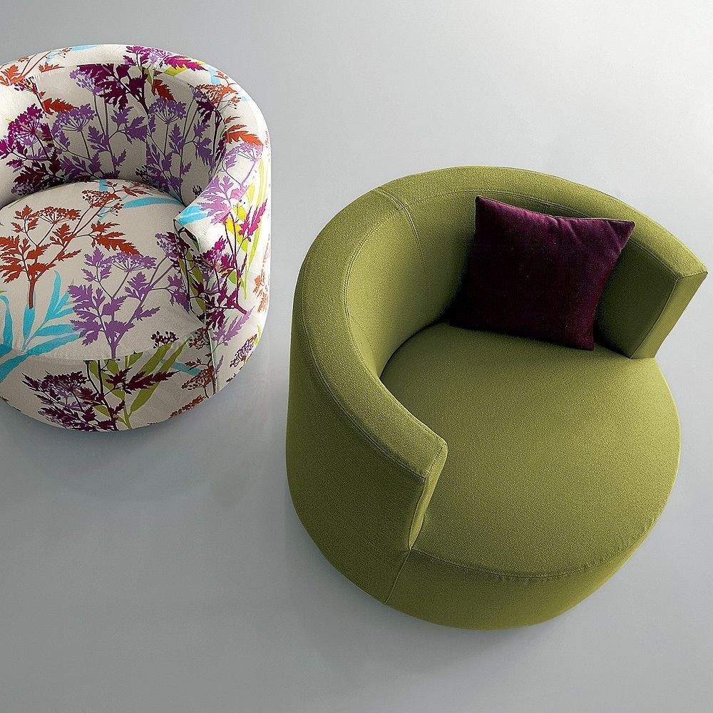 Round armchairs 3