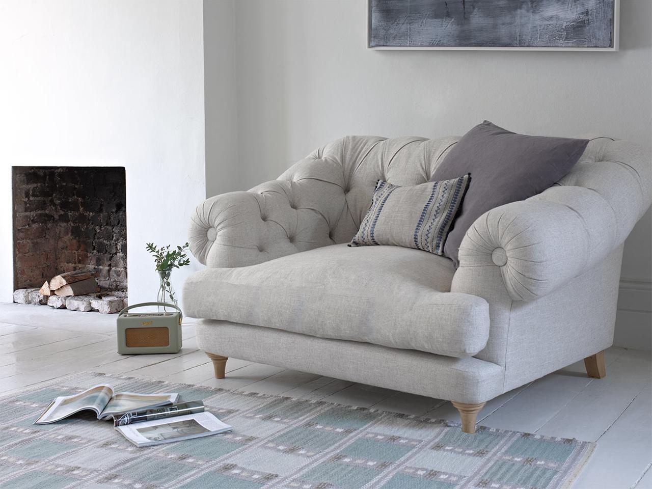 Snuggle chairs