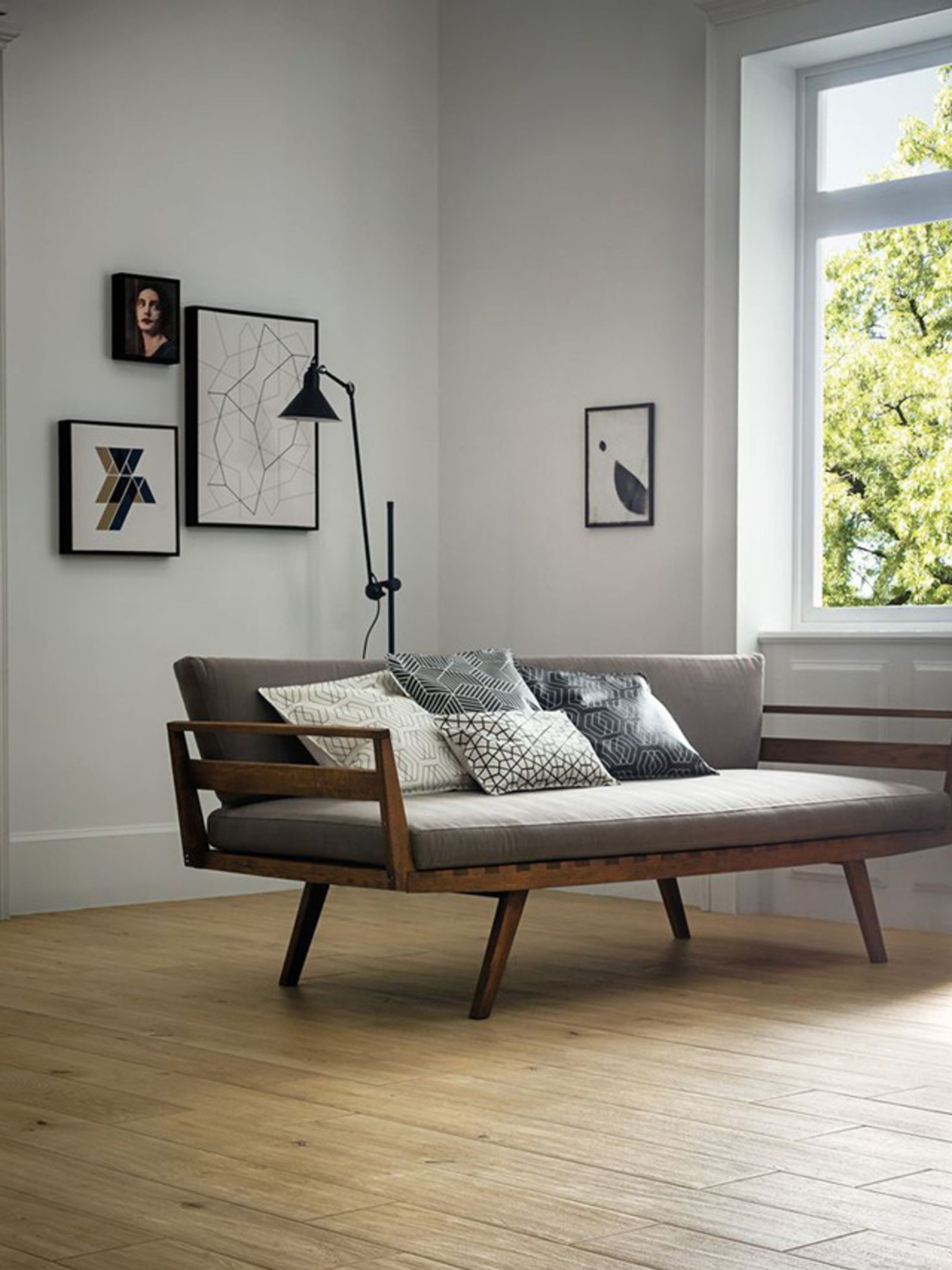 Daybed frames