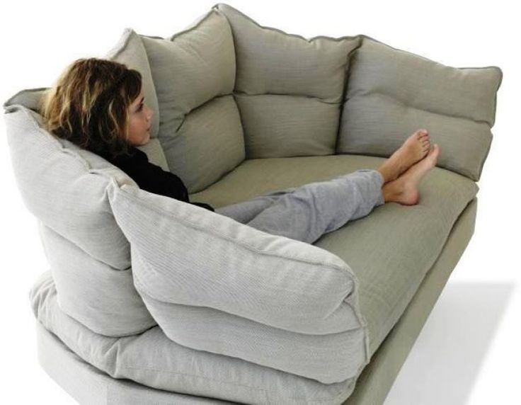 Snuggle chair