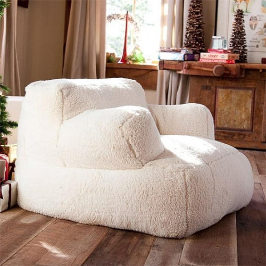 Tween chairs