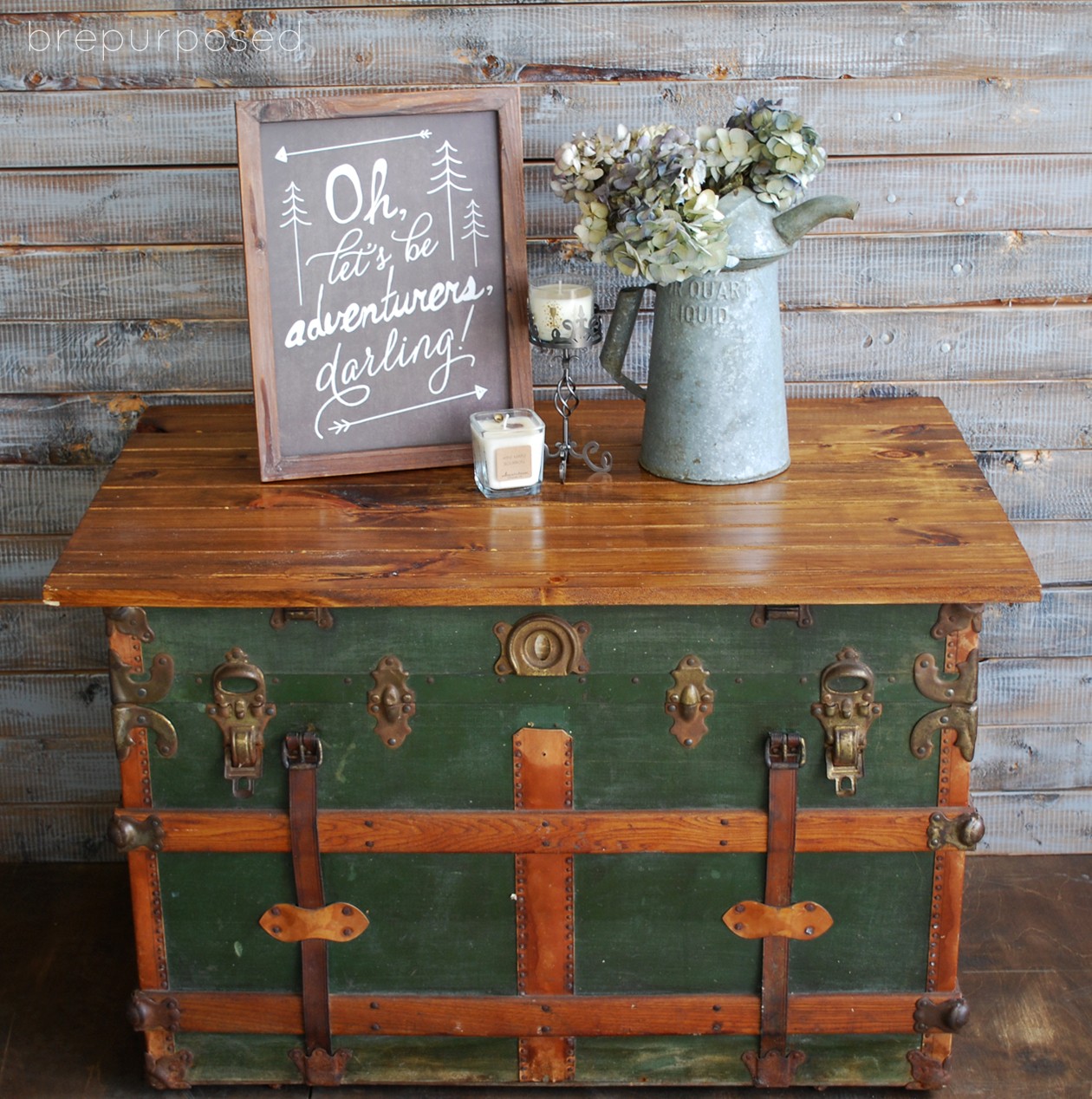 Chest type coffee tables