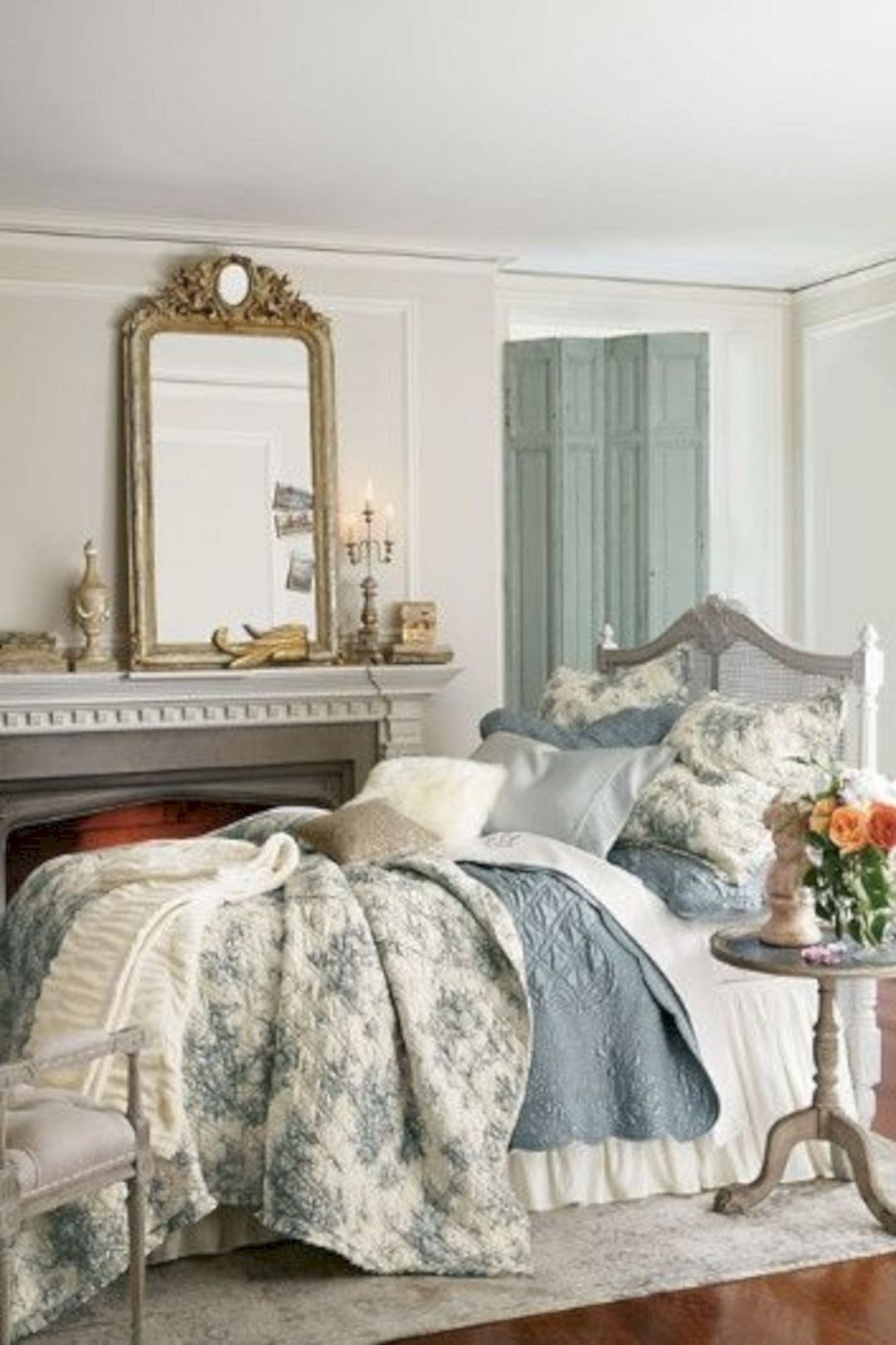 Toile quilt set