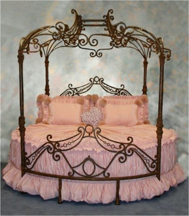 Victorian style comforter sets