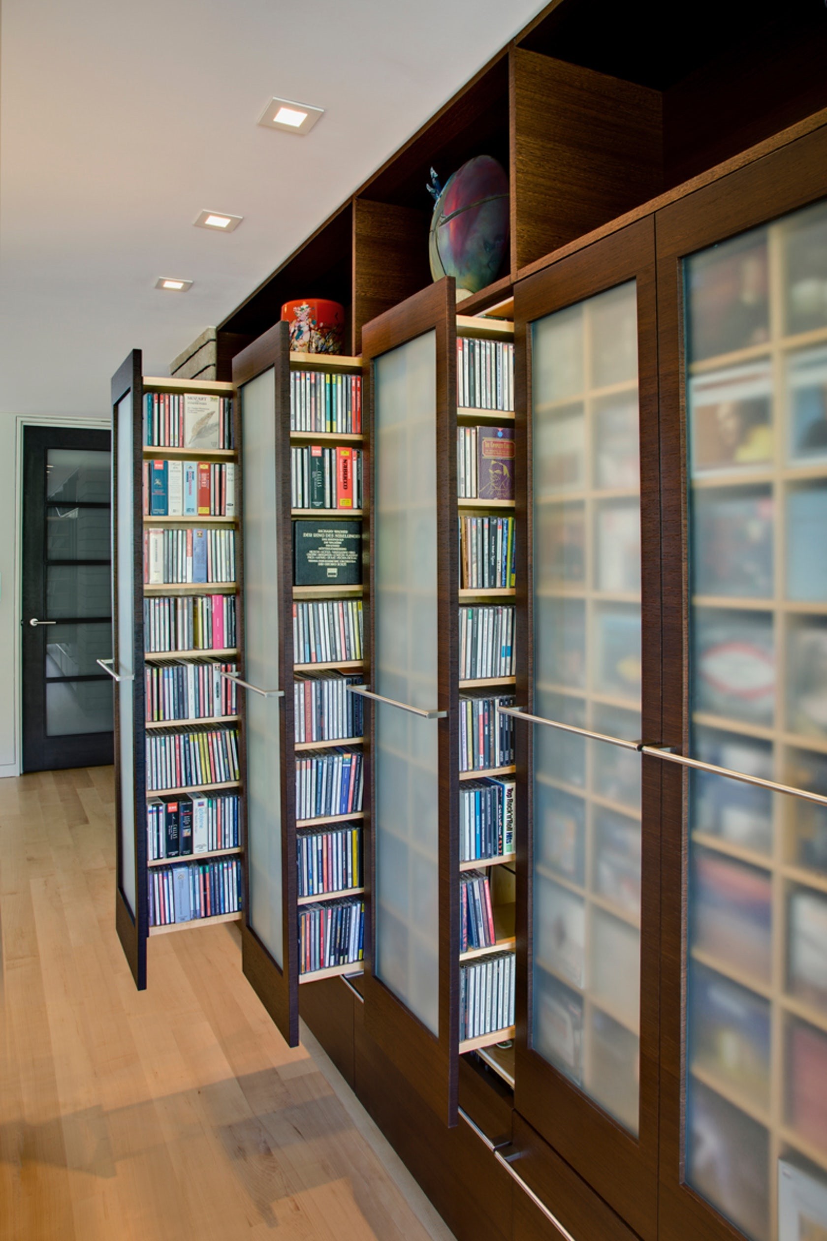 Blu ray media storage 12