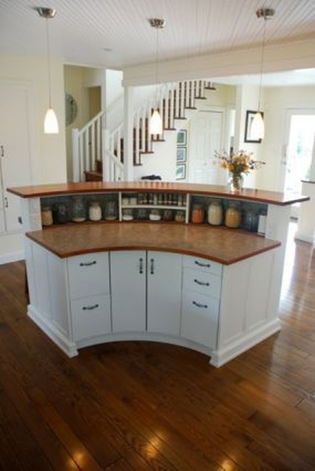 Curved home bar
