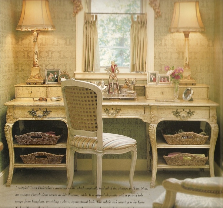 Country style computer desks 1