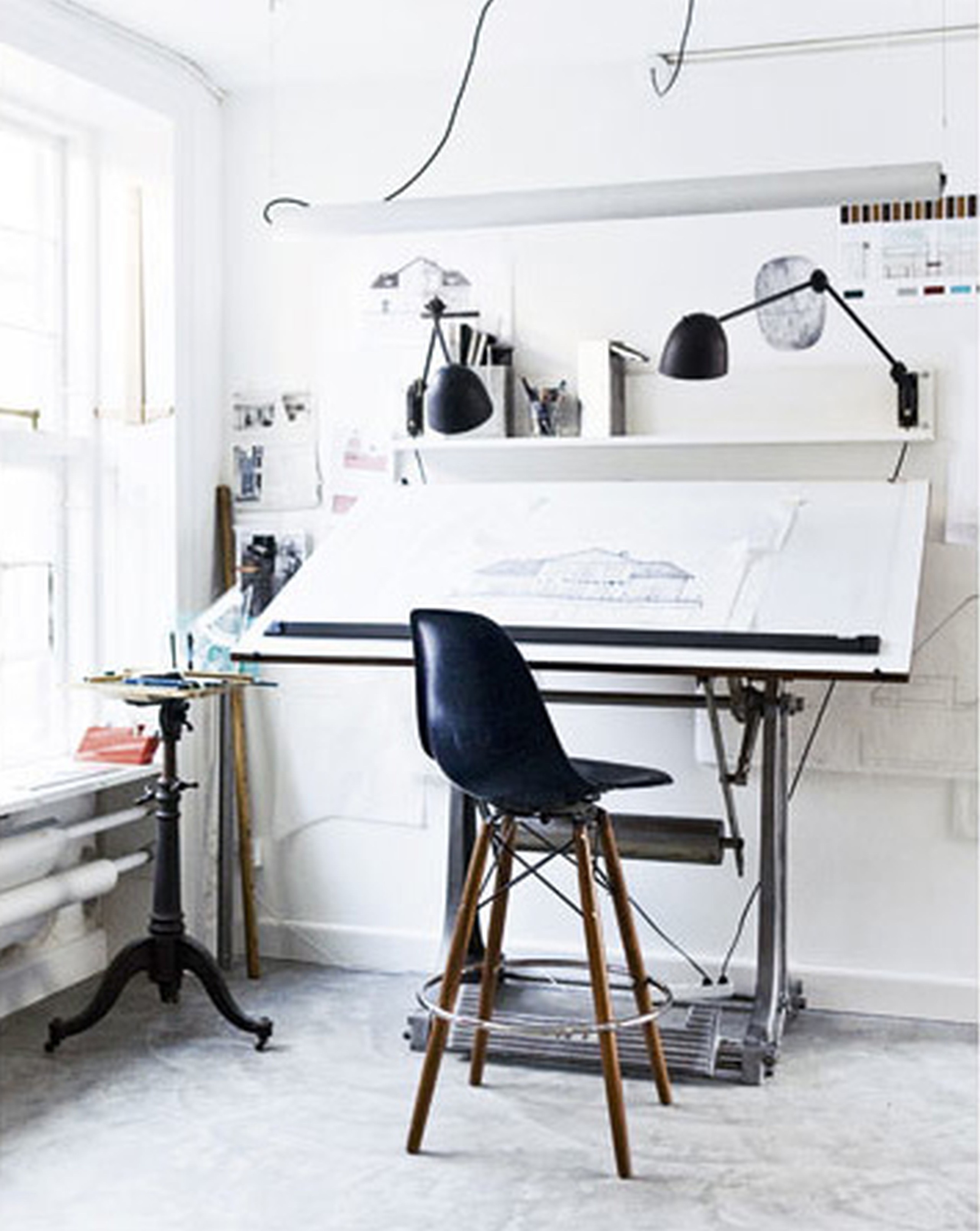 Modern drafting table 2