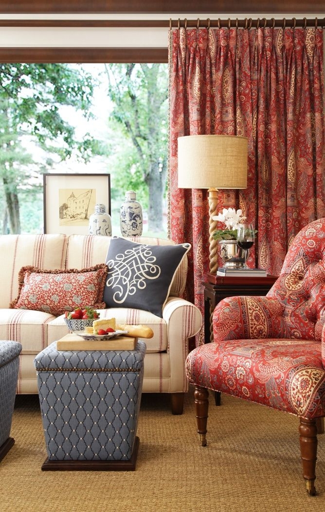 Country ottomans