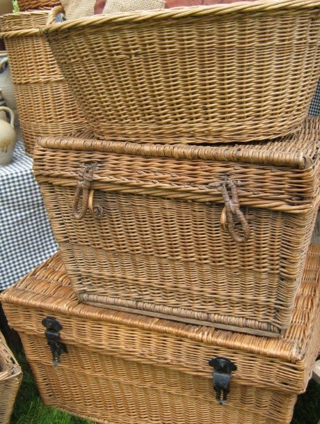 Large storage trunks for sale