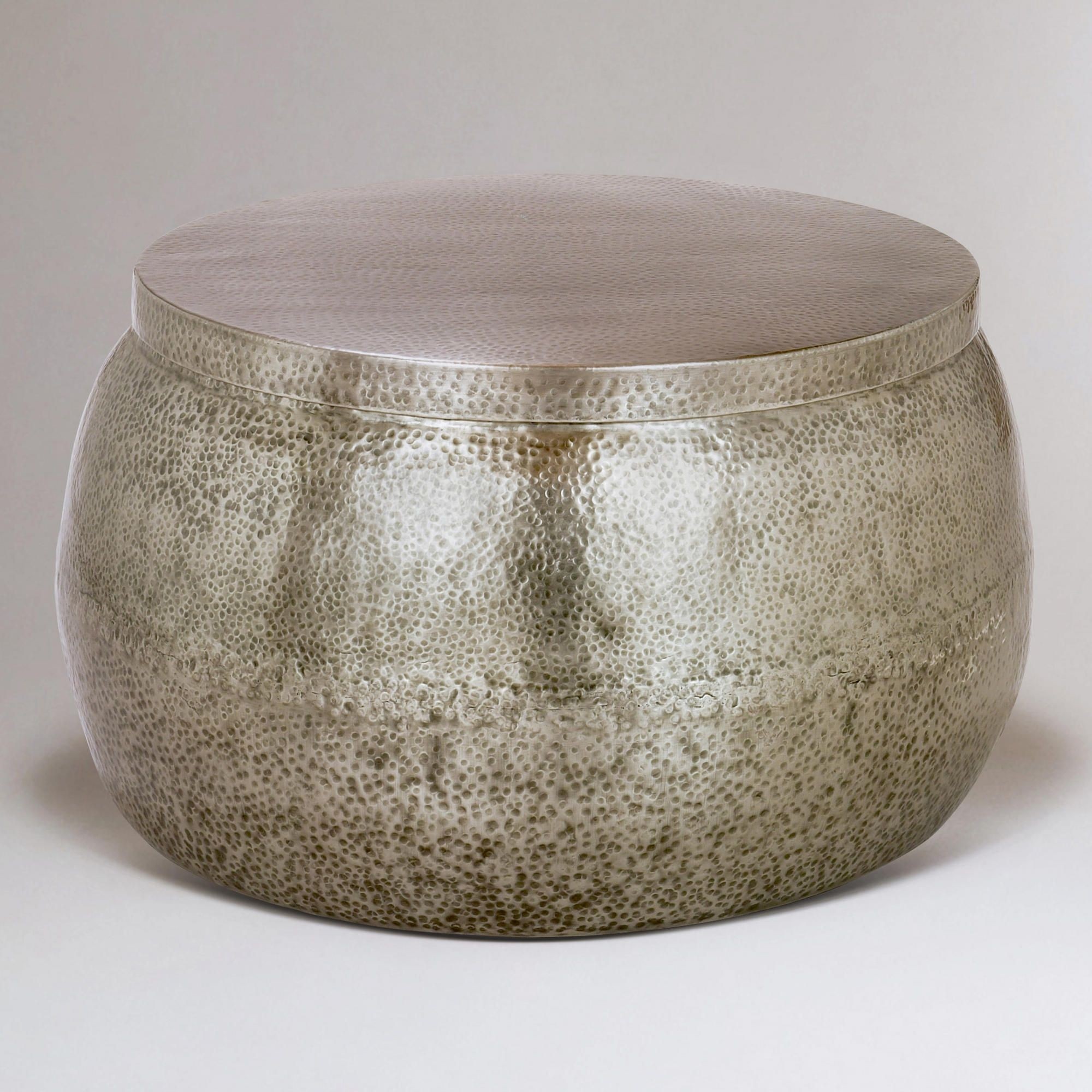 Round metal coffee tables 1