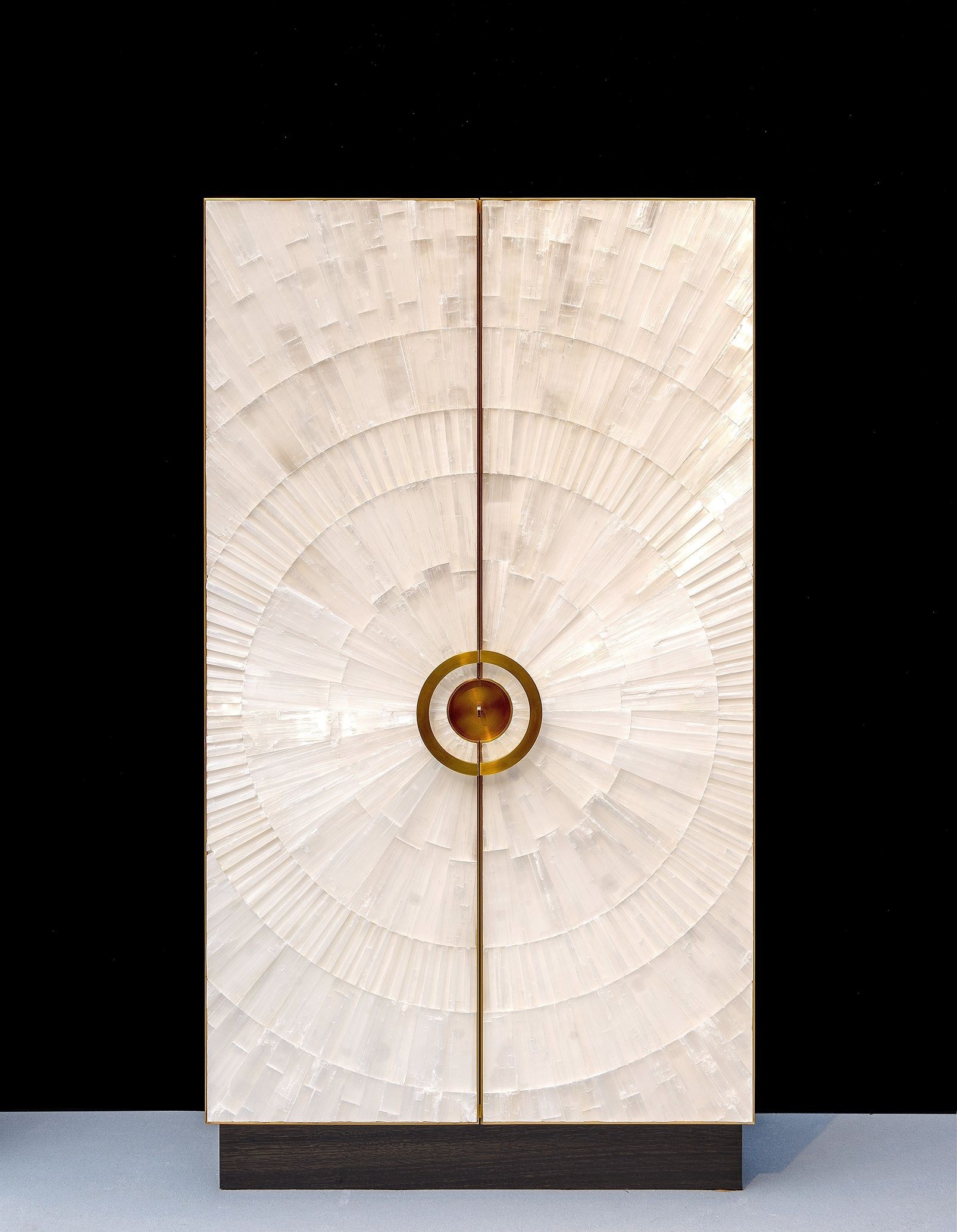 Art deco cabinet