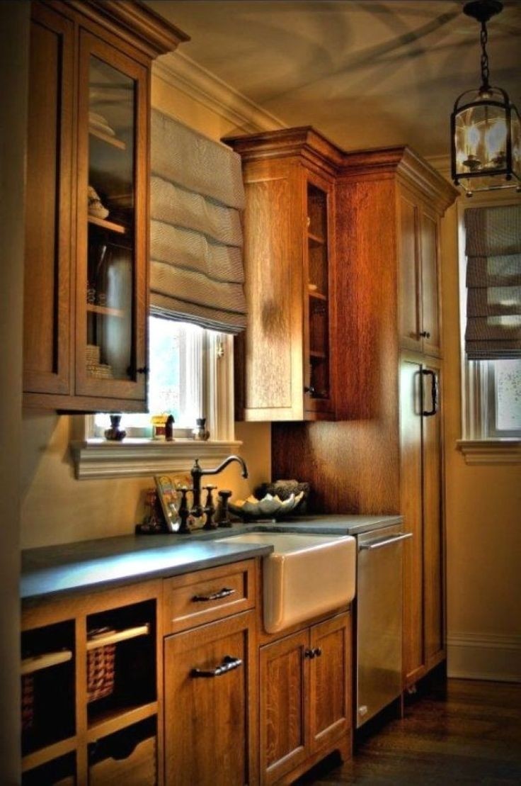 Mission cabinets 31