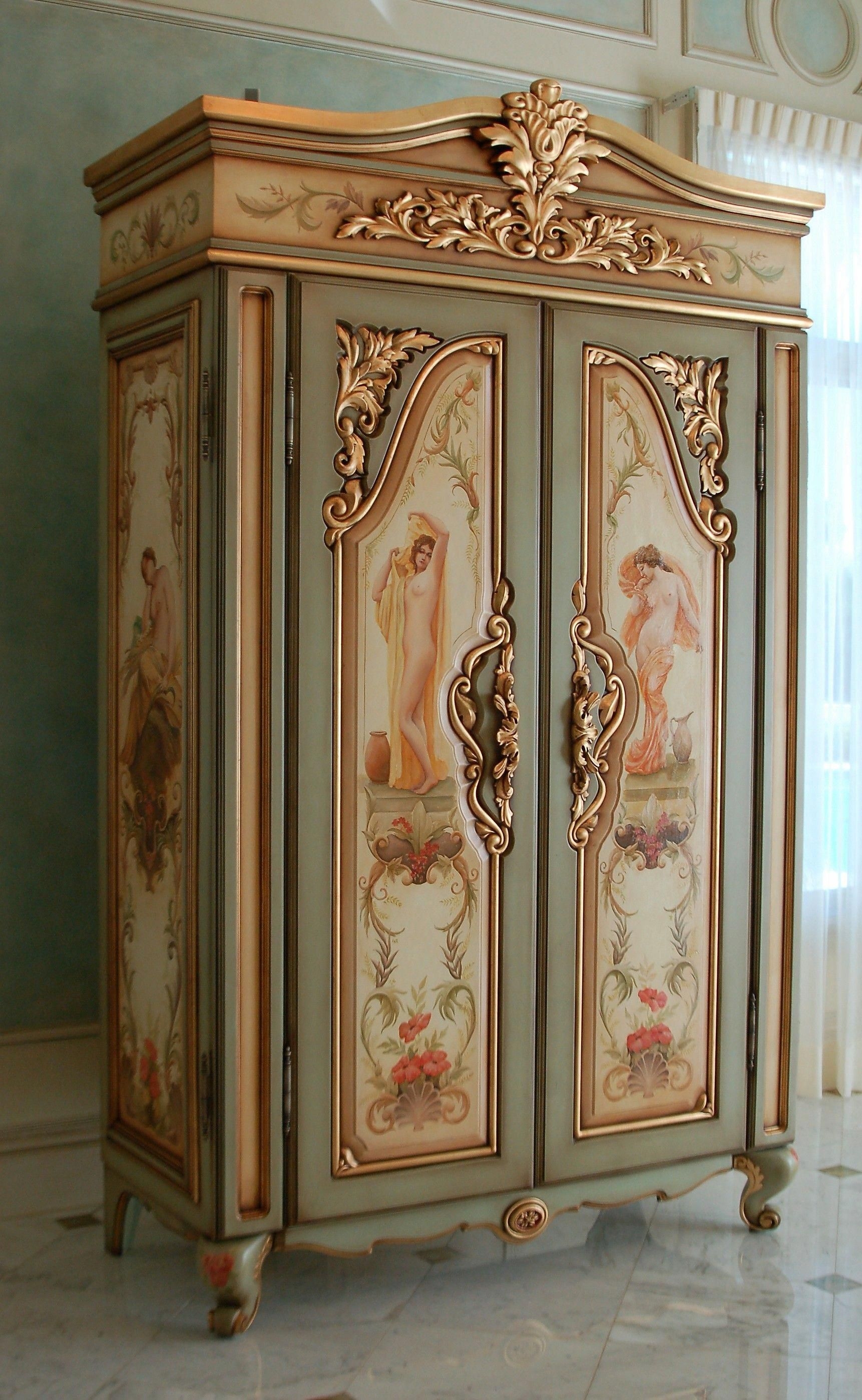 Victorian cabinets 22