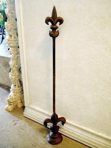 Cast Iron French Fleur De Lis Adjustable Doorstop with Handle door stop