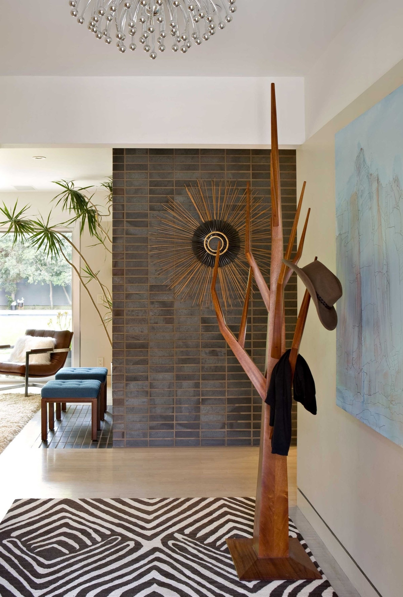 Contemporary hall tree