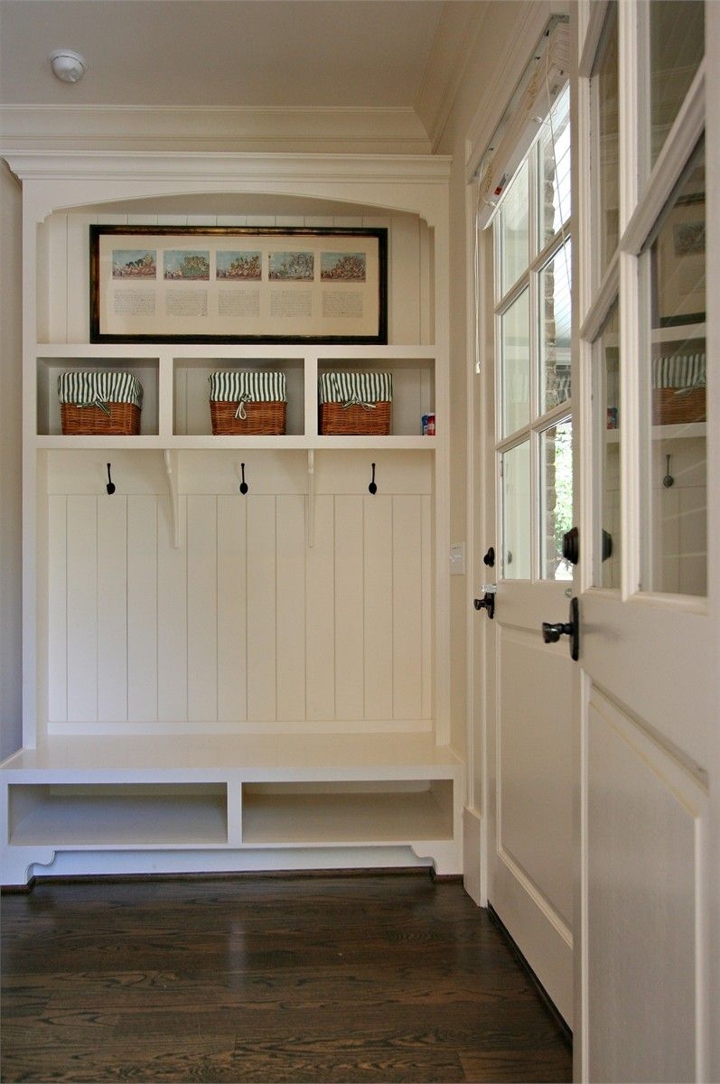 Entry way or upstairs sitting bench