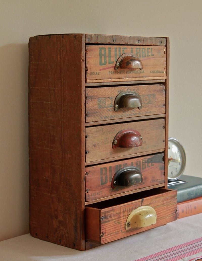 Multi drawer desk organizer from