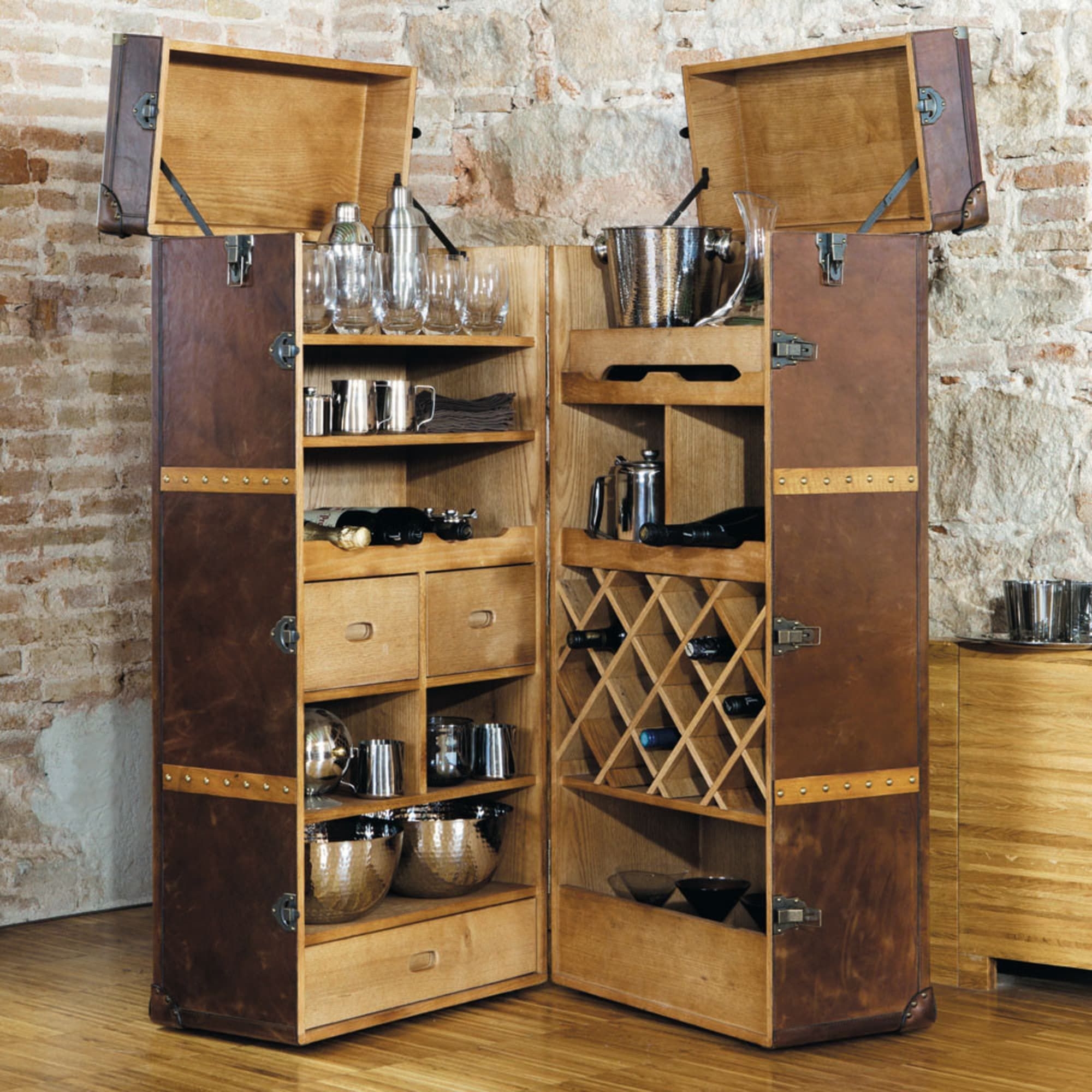 Portable mini bars