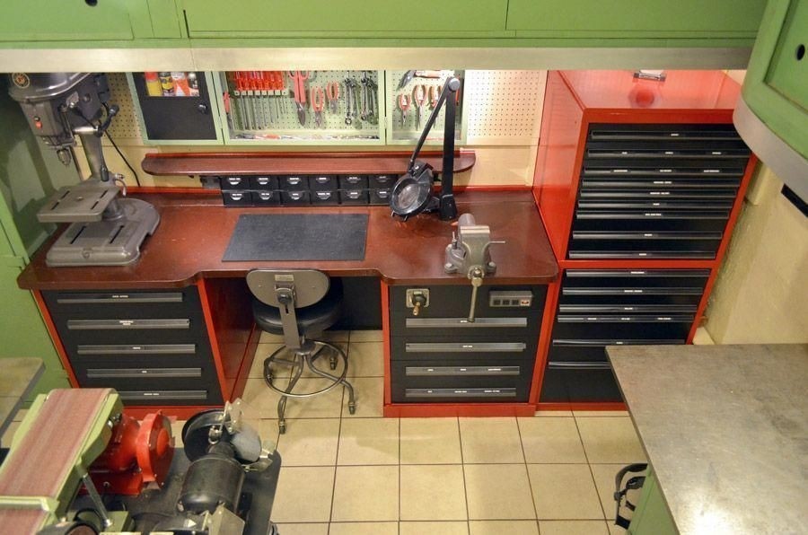 Reloading table for sale