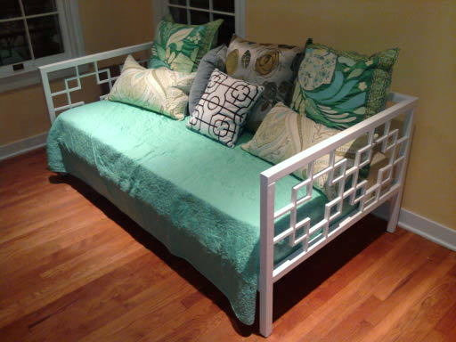 Daybed restoration hardware
