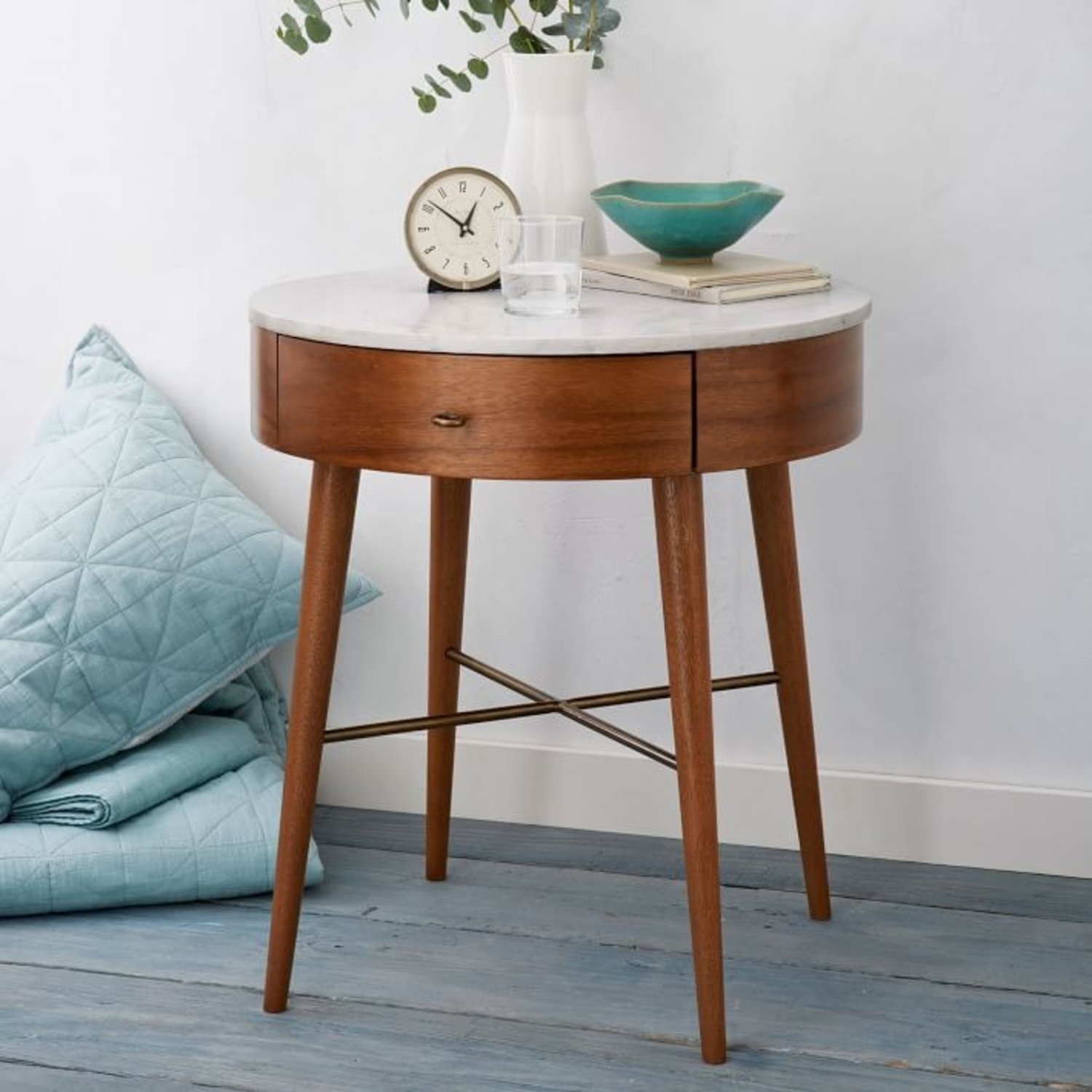 Penelope nightstand large acorn