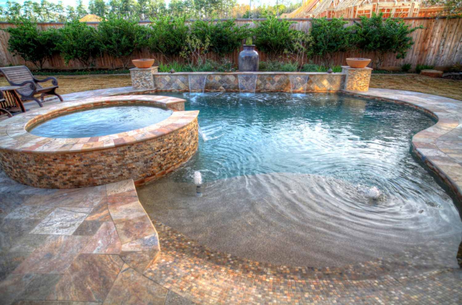 Pool with hot tub 10