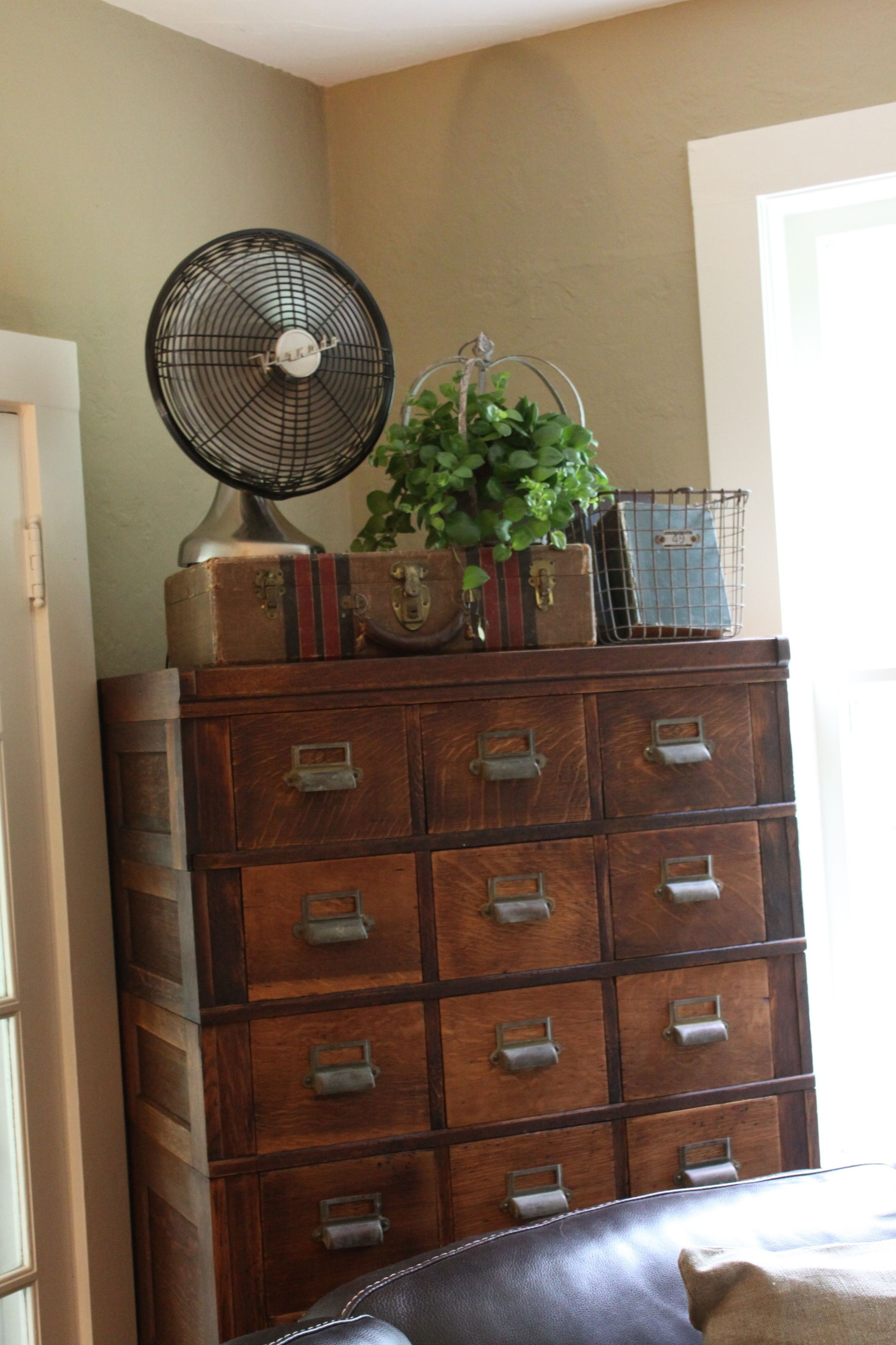 Stylish filing cabinets 18