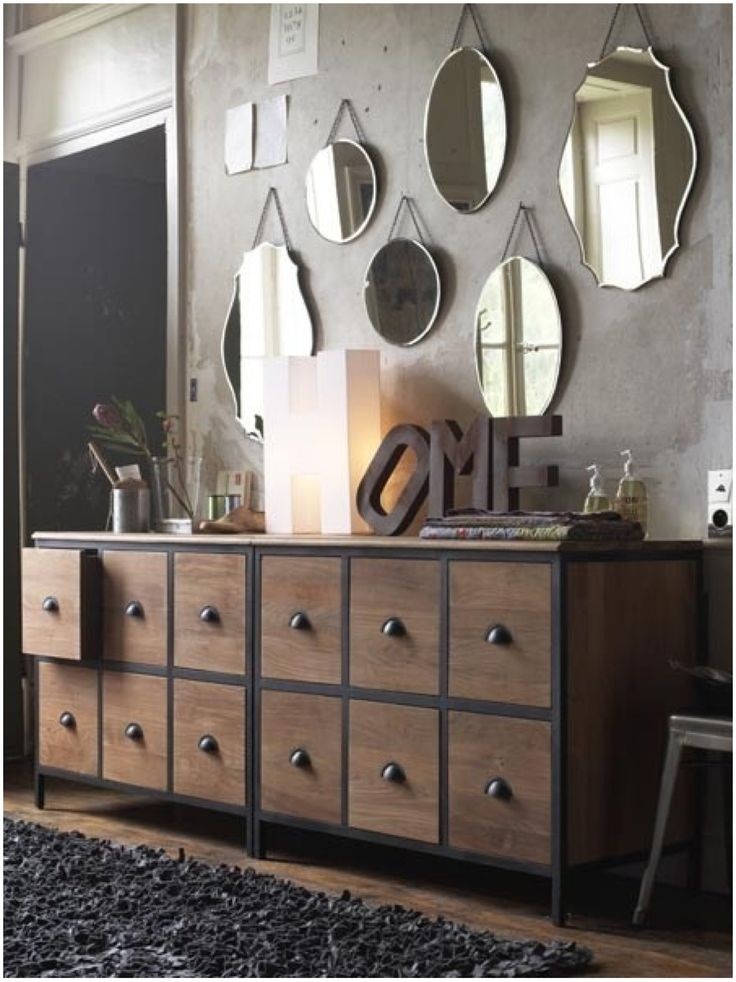 Wood and mirrored chest