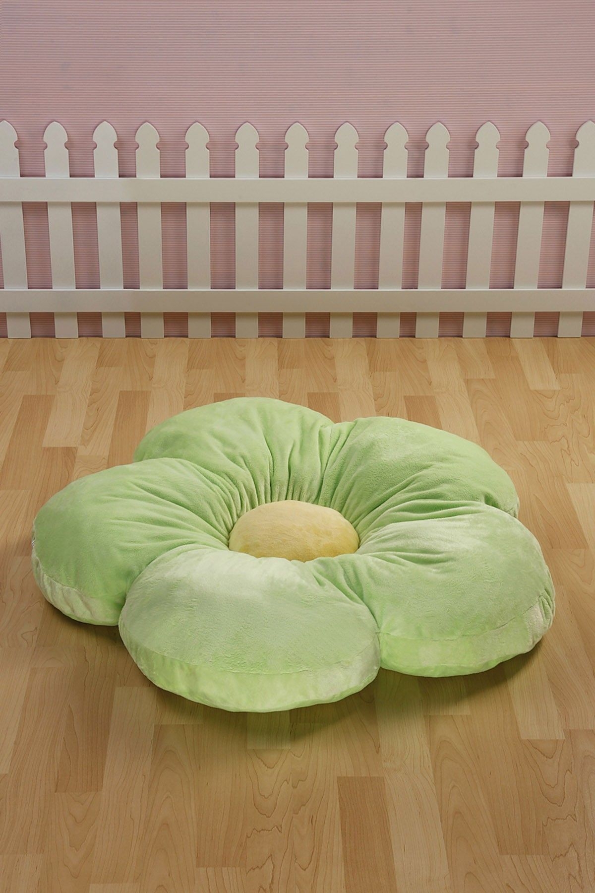 Daisy Ultra Soft Boa Pillow