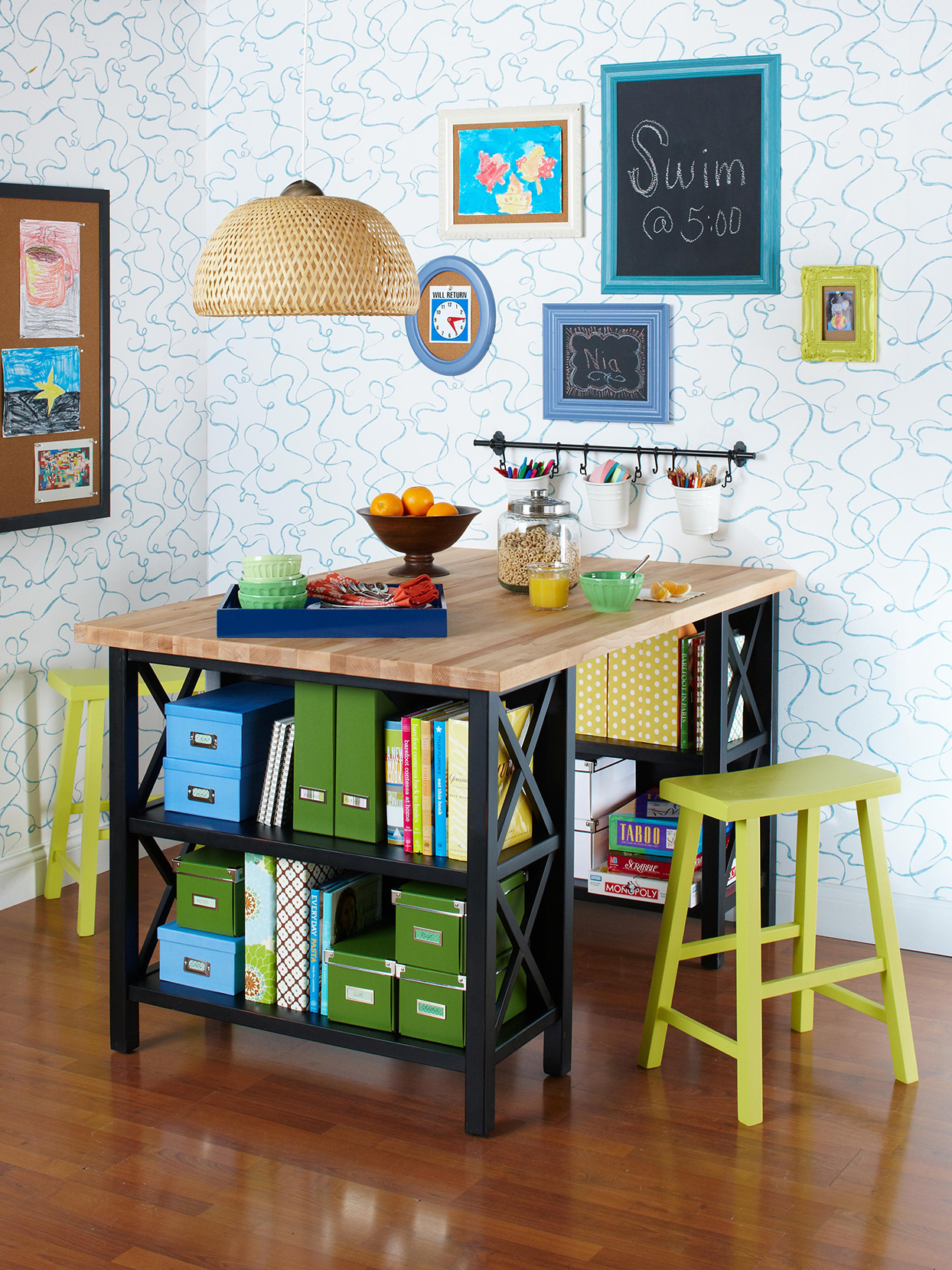 Kids storage bookshelf