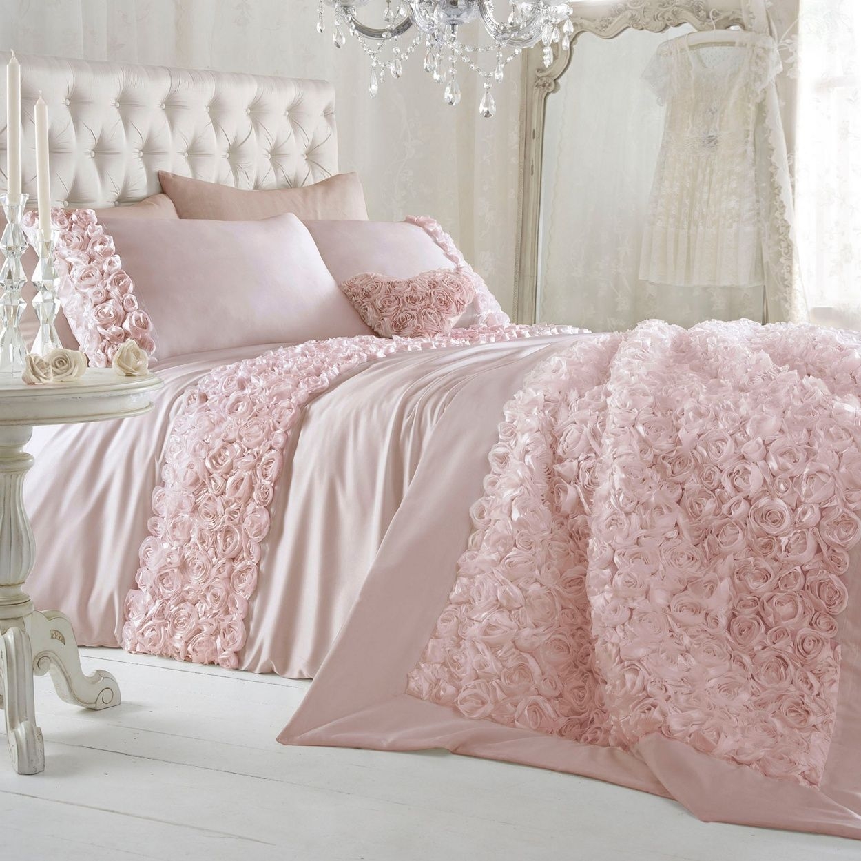 Feminine bedding sets 1