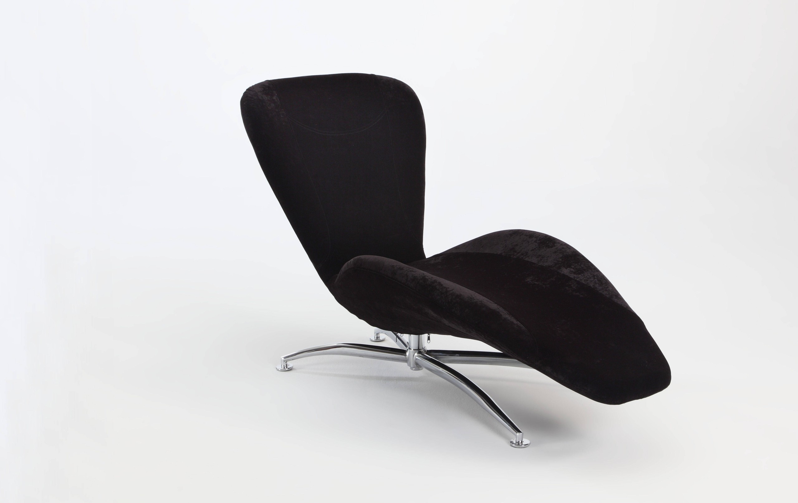 Reclining Chaise Lounge