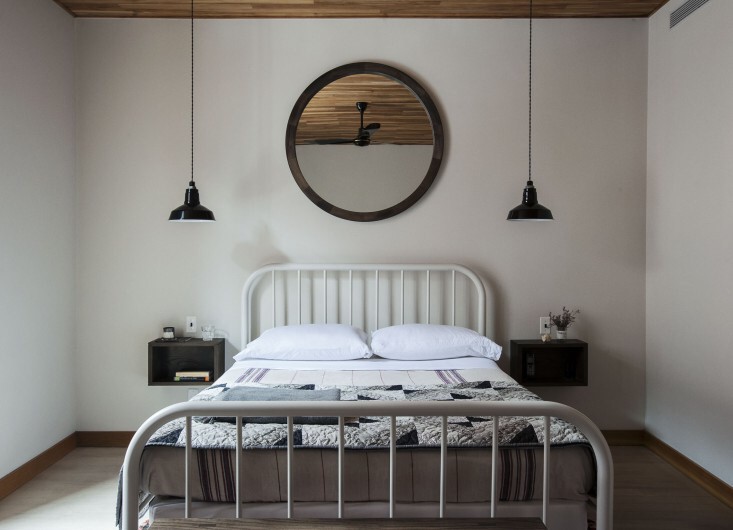 Bedside wall mounted lamps