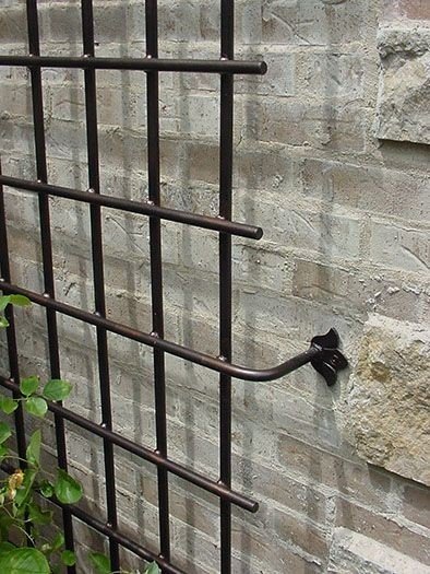 Metal garden trellis