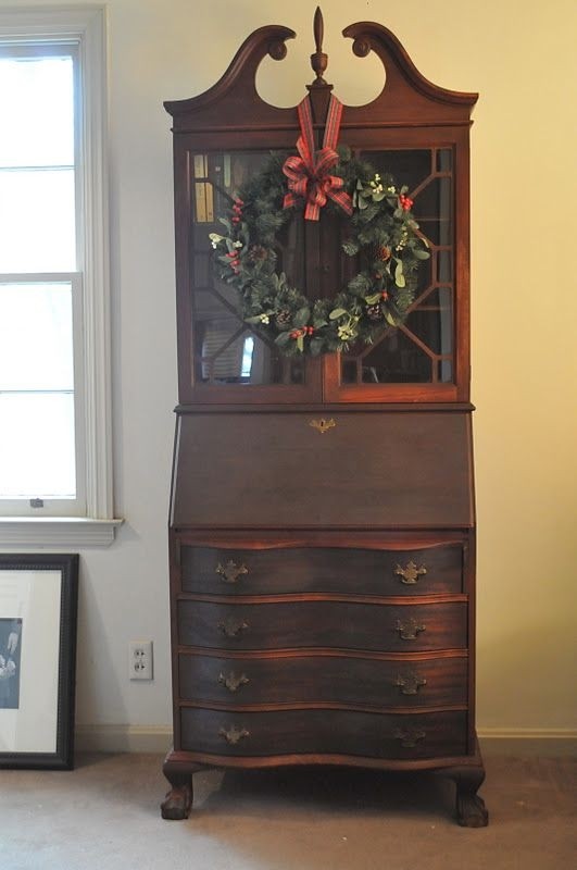 Secretary with hutch