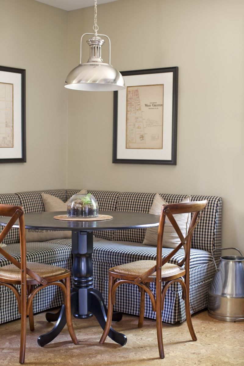 Small corner breakfast nook set 1