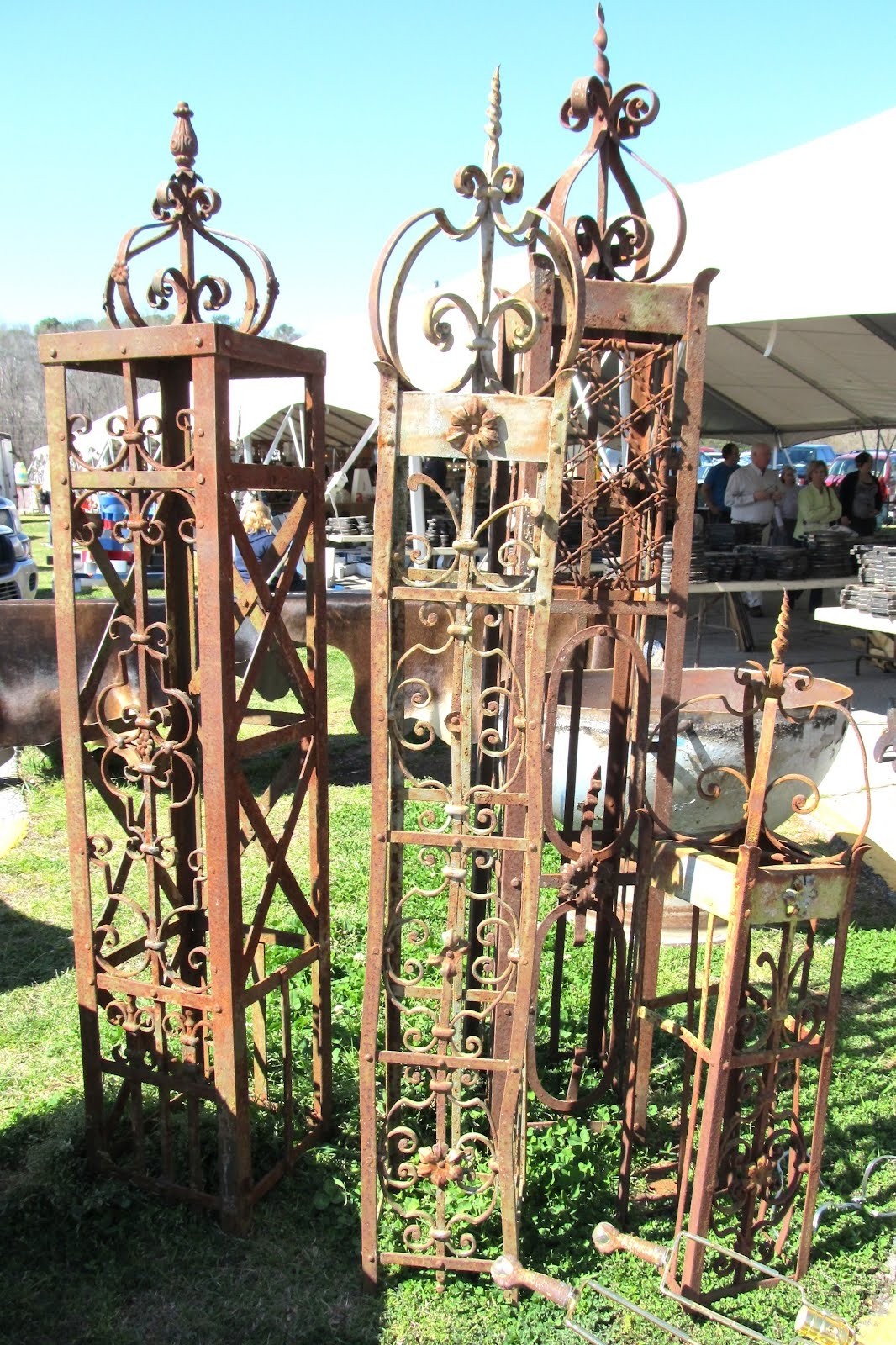 Umbrella trellis